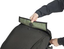 Thule Paramount batoh lite 20 l PARABP3016 - černá (3)