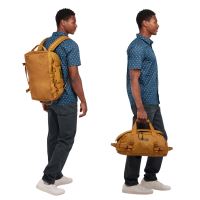 Thule Chasm S sportovní taška 30 L TDSD301 - Golden Brown (5)
